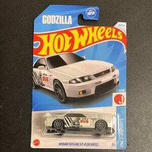Hot Wheels Nissan Skyline GT-R (BNCR33) Toy Car Godzilla